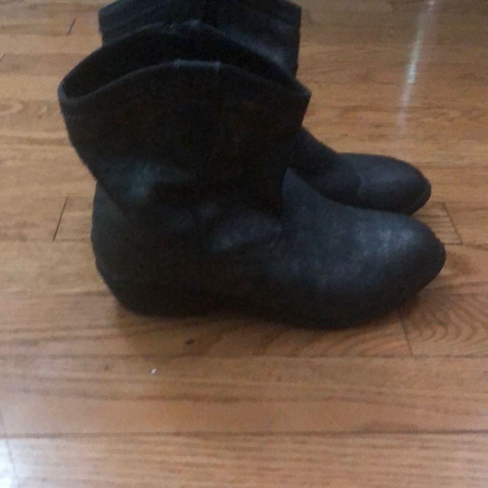 Frye pewter boots